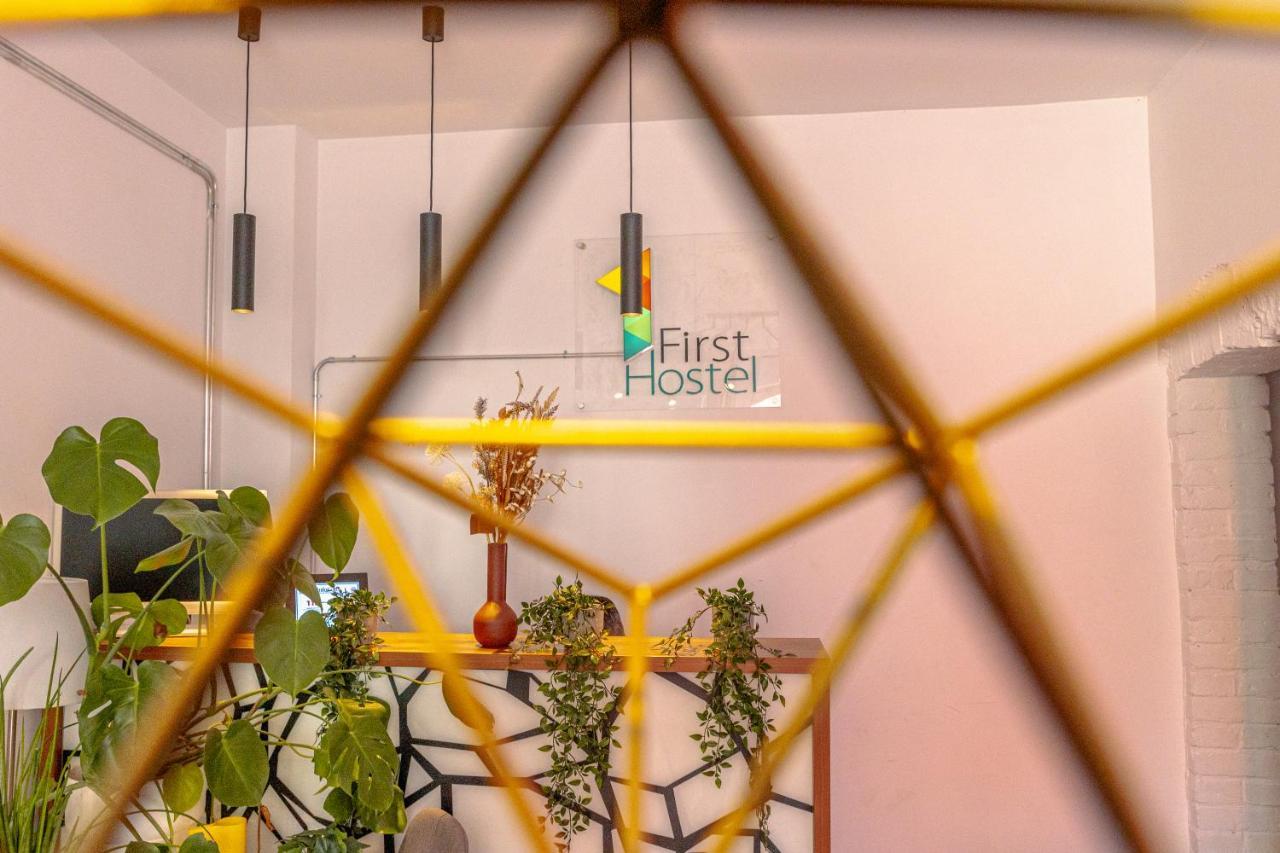 First Hostel Bucur 21 Бухарест Экстерьер фото